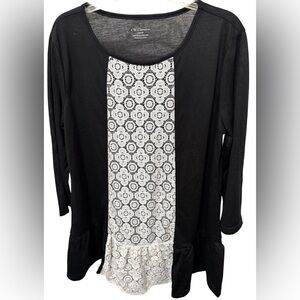 CW Classic Women's Large Black and White Lace Blouse